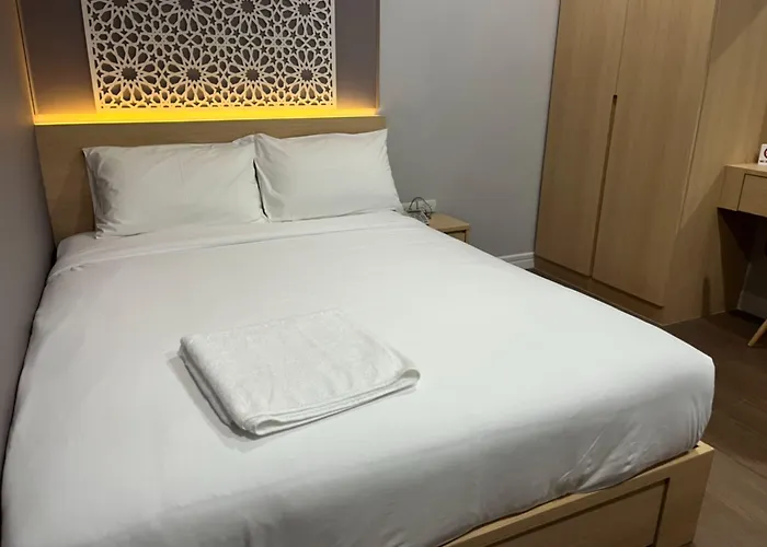Hotel Anwari 4*
