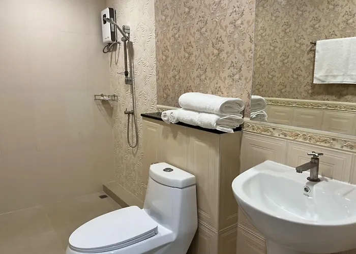 Hotel Anwari 4*